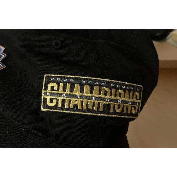 NCAA Women’s Basketball Champions Black Hat 2022 New Cap Adult Elite Eight - Picture 7 of 8